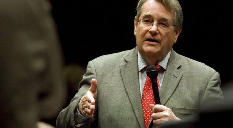 חבר סנאט רפובליקני מודה ברכישת מריחואנה ובכל זאת מעדיף אותה בלתי חוקית