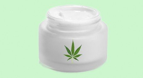 קנאביס פסוריאסיס ומחלות עור אחרות – יותר טוב מים המלח