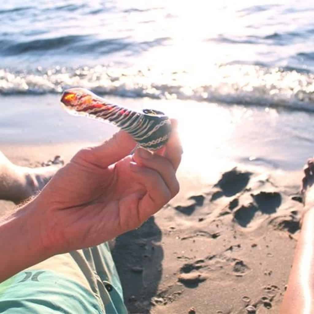 מלונות עם קנאביס