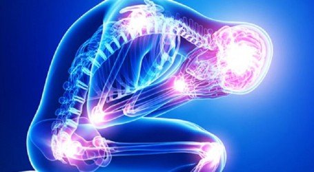 שאכטה והכאב נעלם – כיצד קנאביס מקל על כאבים?